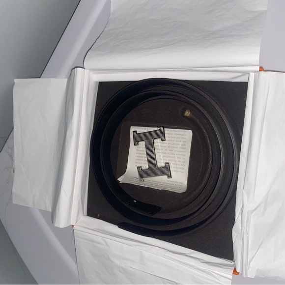 Hermes Belt W/ receipt - Picture 3 of 5